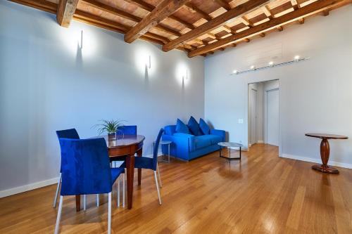 Repubblica Apartment | Nazionale Skyloft -Luxury Spa Penthouse