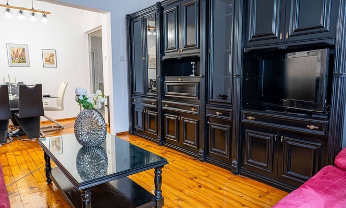 Sofia City Center Apartment | NDK Top Center Sofia Two Bedroom Apartment with ACC