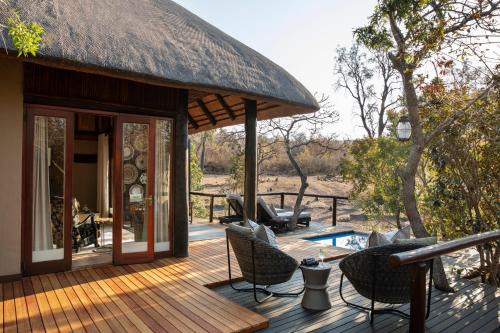 Vaalwater Hotel | Discover Ndlovu Safari Lodge: 5-Star Oasis with Spa & Pool