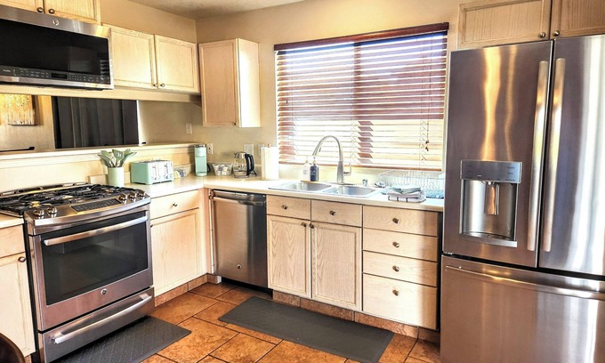Northeast Heights House | Pet-Friendly 3 Bedroom Home with Game Room & Spa