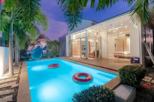 Cha-am Villa | Pet-Friendly Pool Villa Near the Beach - 4-Star Haven