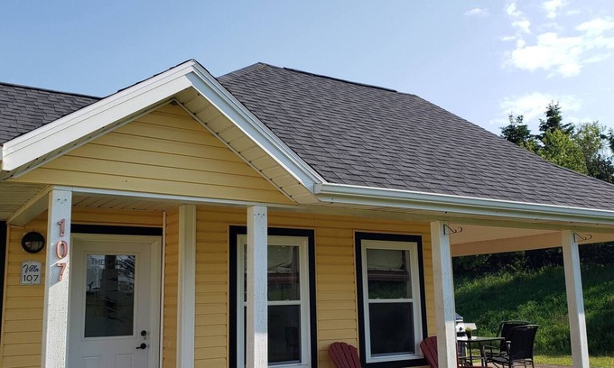 Stanley Bridge House | Near Cavendish Beach-2