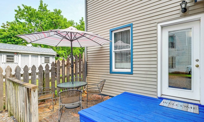 Seneca Falls House | Near Cayuga Wine Trail: Seneca Falls Convenience!