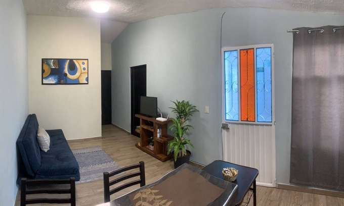 Morelia House | Near downtown/bus station/ public transportation