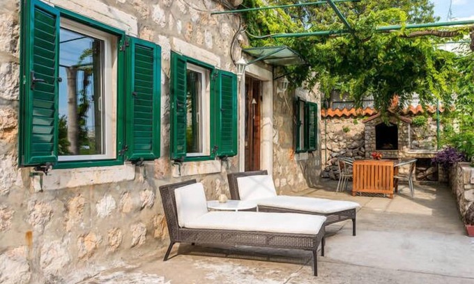 Municipality of Dubrovnik Apartment | Guest Rated 10/10: Stay Near Dubrovnik City Walls