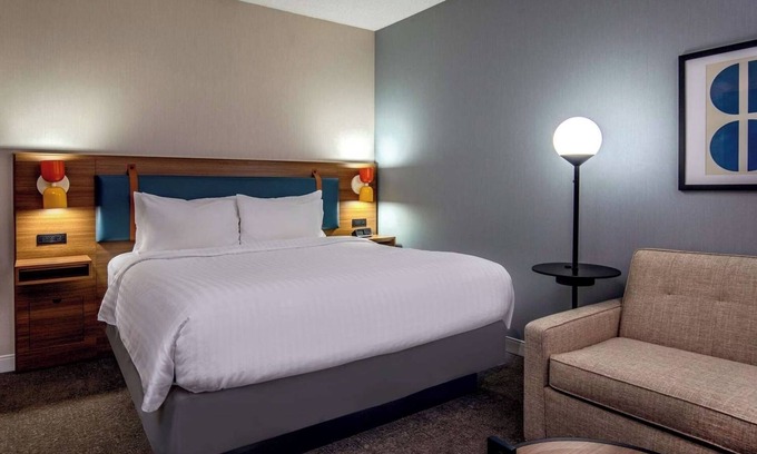 Foxboro Apartment | Pet-Friendly Hotel Near Gillette Stadium & Wrentham Outlets