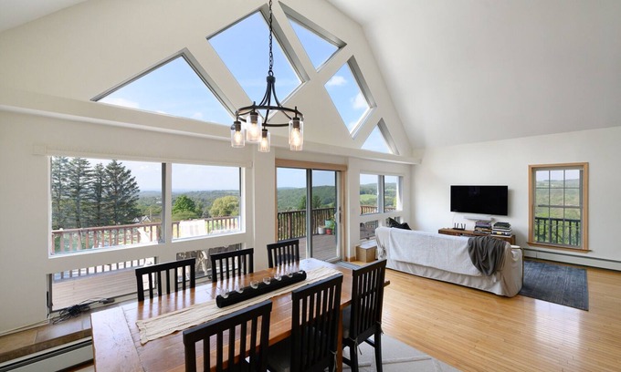 Ancram House | Elegant Hotel with Breathtaking Mountain Views & Pool