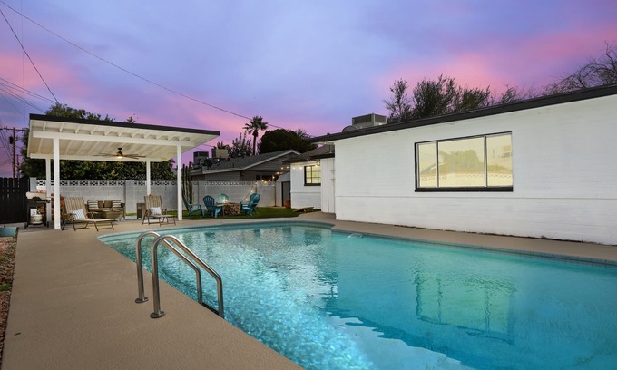 Papago Parkway House | Ideal Scottsdale Retreat with Pool Near Old Town & ASU