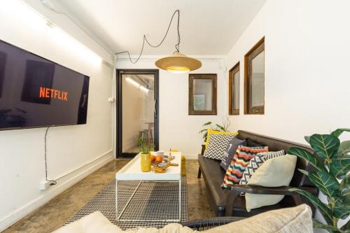 Huay Kaew Apartment | Cozy 1 Bedroom Townhouse Near One Nimman with Dining