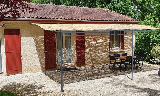 Saint-Andre-dAllas House | Discover Comfort at La Figuière Gîte Near Sarlat