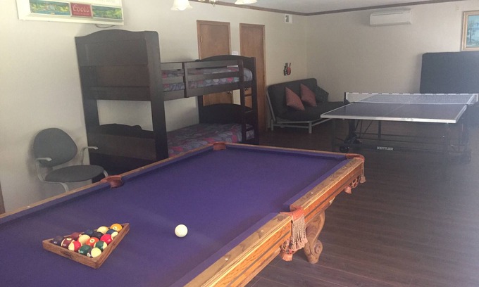 Groveland House | Ideal Getaway Near Yosemite with Game Room & Pool Access