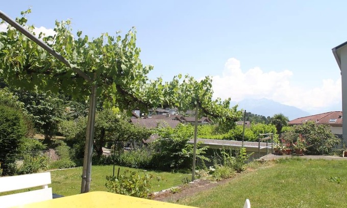 Hilterfingen Apartment | Cozy NEB-THUN Studio by Thunersee with Pet-Friendly Amenities