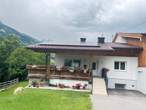 Grosskirchheim Bed & Breakfast | Discover Nebenhaus Sagritzerwirt: Pet Friendly & Oceanfront
