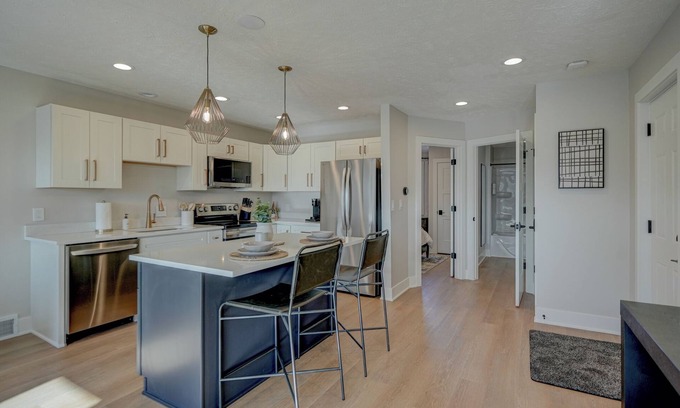 St Paul Apartment | Nebraska Luxe: Downtown St. Paul, NE