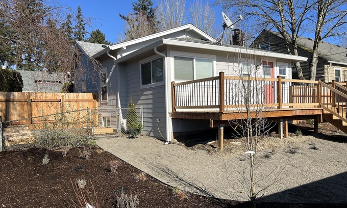 Downtown Vancouver House | Unforgettable Stay at Nee-Nee's Bungalow with Spa and Pets