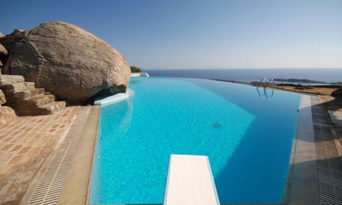 Paraga House | Seaside Escape: Nefeli Sea View Holiday House with Pool