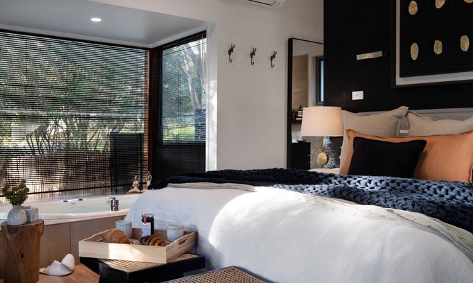 Hepburn Springs House | Discover Negroni Lane: Stylish Villa in Hepburn Springs