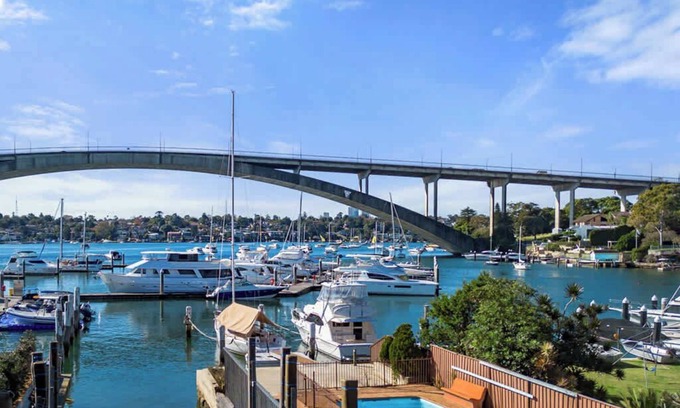 Drummoyne Apartment | Neighbouring Sydney Harbour Retreats for 12 guests