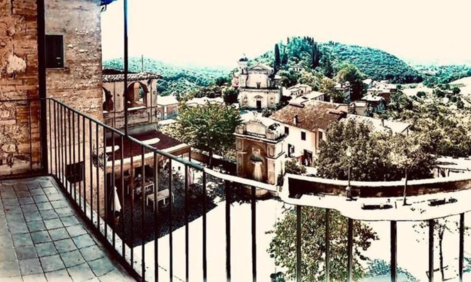 Casperia House | Explore Nel Cuore di Aspra: Family & Pet-Friendly Stay