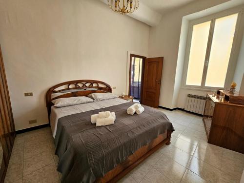 Camogli Apartment | Discover Comfort in Camogli with Wi-Fi and Netflix Access