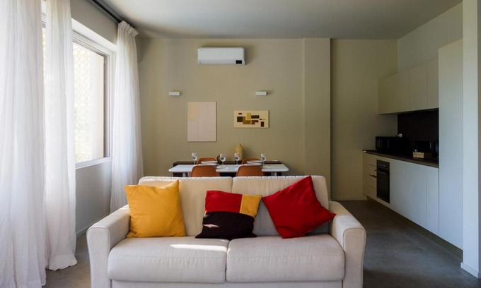 Quarto dei Mille Apartment | Relaxing Retreat Steps from the Sea with Ocean Views