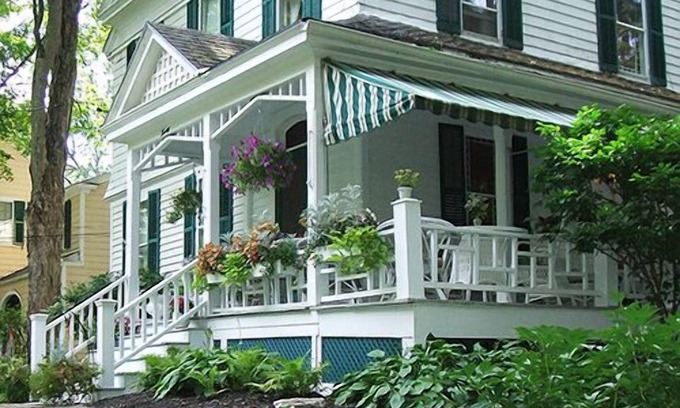 Cooperstown Apartment | Relaxing Stay at Nelson Pines Blue Room in Cooperstown