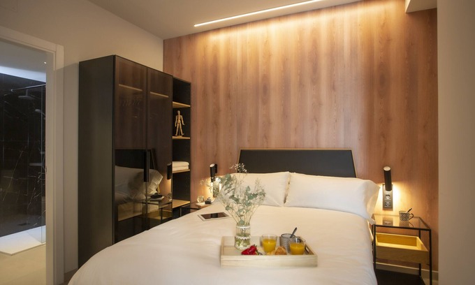 Barrio del Carmen Apartment | Discover Neobeds A - Exceptional 1BR Apartment in Valencia