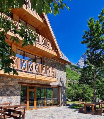 Kukes County Hotel | Guest Rated 9.1: NeoKulla Hotel with Family-Friendly Dining