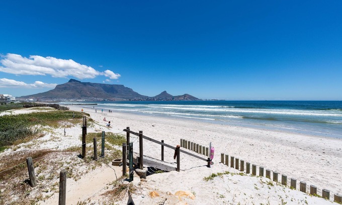 Lagoon Beach Apartment | Neptune Isle 9 - Two Bedroom Apartment, Sleeps 4