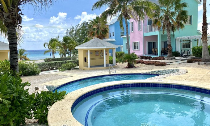 East End House | Inviting Neptune's Nest by the Sea with Ocean View & Spa