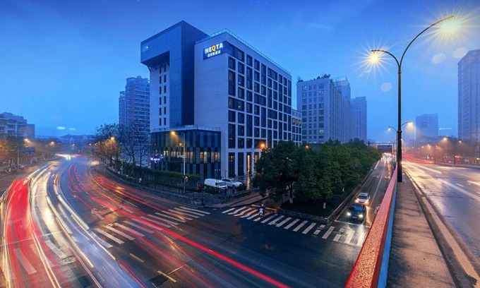 Downtown Hangzhou Hotel | Experience Neqta Hangzhou Westlake with Family-Friendly Amenities