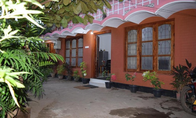 Trincomalee Hotel | Seaside Comfort at Nest Inn with Oceanfront Views