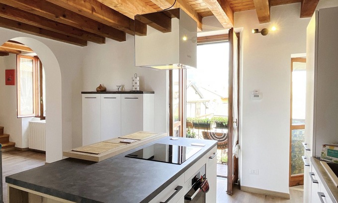 Lecco Apartment | Nest on the Roofs - Affitti Brevi Italia