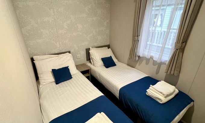Tewitfield House | Discover Pure Leisure South Lakeland: Family-Friendly Retreat