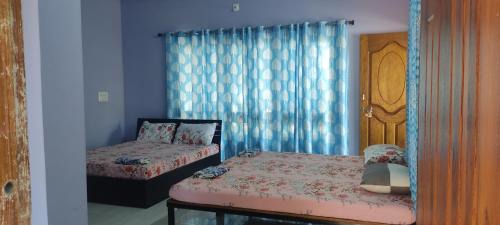 Murudeshwara House | Exceptional Nestle Beachfront in Murudeshwar - Pet Friendly!