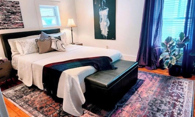 Jordan Apartment | Experience Wine Country Charm in Jordan's Vibrant Village