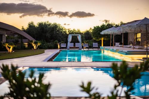 Romanos Villa | Exquisite Nestor Villas with Private Pools & Ocean View