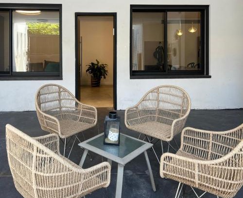 Netanya Apartment | Oceanfront Netanya-Appartement with Pet-Friendly Perks