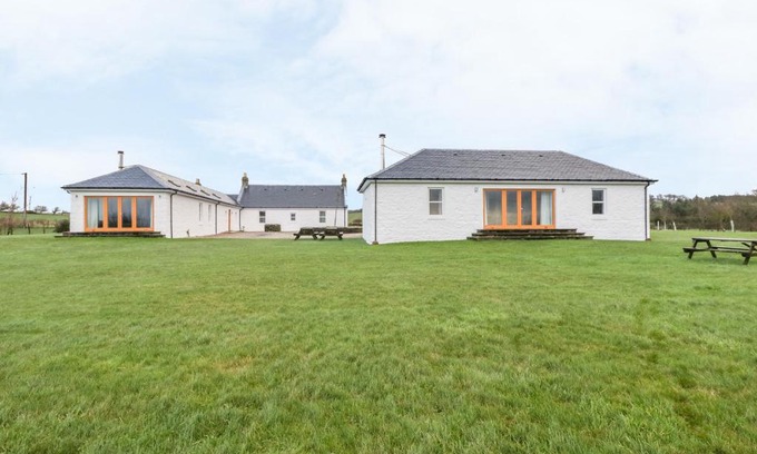 Rothesay House | Explore Nether Stravannan South: Ocean View & Pet Friendly