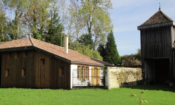 Nettancourt House | Indulge in a Villa with Private Heated Pool & Top Amenities
