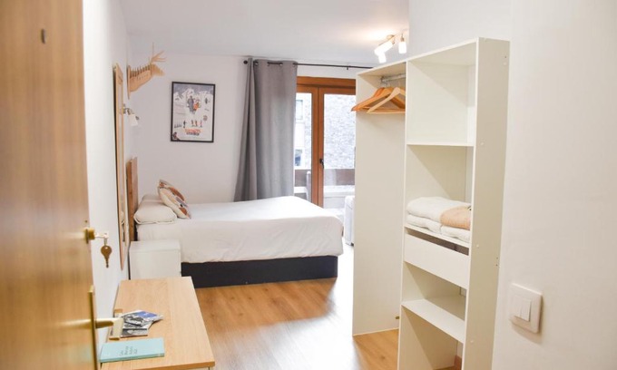 Pas de la Casa Apartment | Discover NEU II: Centrally Located Studio in Pas de la Casa