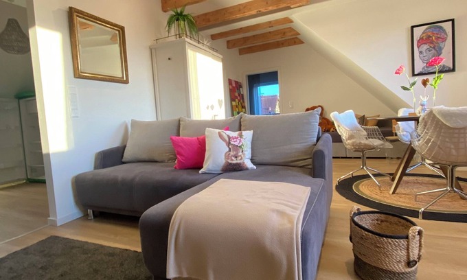 Hallerndorf Apartment | Bright and Modern Holiday Apartment with Breakfast Included