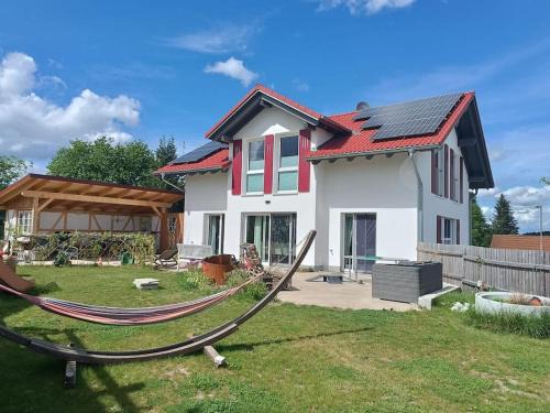 Fronreute Apartment | Discover a Gem: Child-Friendly 2 Room Retreat