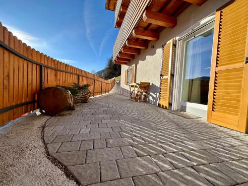 Avigna Apartment | Relax at Neuhäusl-Hof: Family-Friendly with Breakfast Included