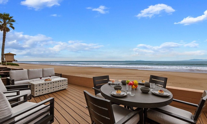 Carpinteria Condo | Discover The Crown Jewel of Carpinteria: 2BD Ocean Views