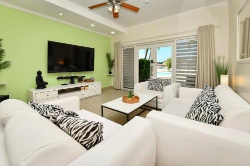 Oranjestad-West Apartment | NEW 2BR 5 min to Eagle Beach - Aruba Breeze Condo
