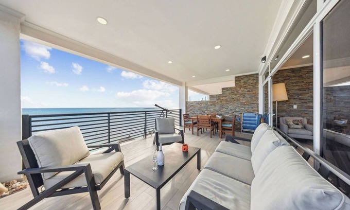 Sero Colorado Condo | New 2BR Oceanfront Condo|Walk Rodgers&Baby Beach