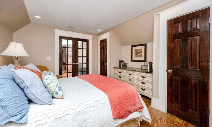 Downtown Dunedin Condo | Experience a New Oceanfront Suite with Kitchenette