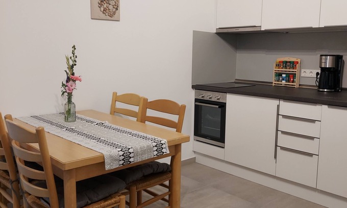 Sentruper Hohe Apartment | Prime Vacation Apartment Near Münster University Hospital