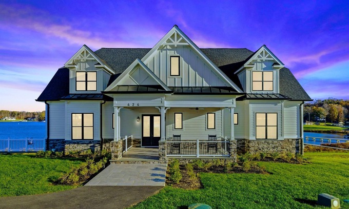 Mineral House | NEW 7BR Lakefront Lake Anna, Boat Dock, Deck Views